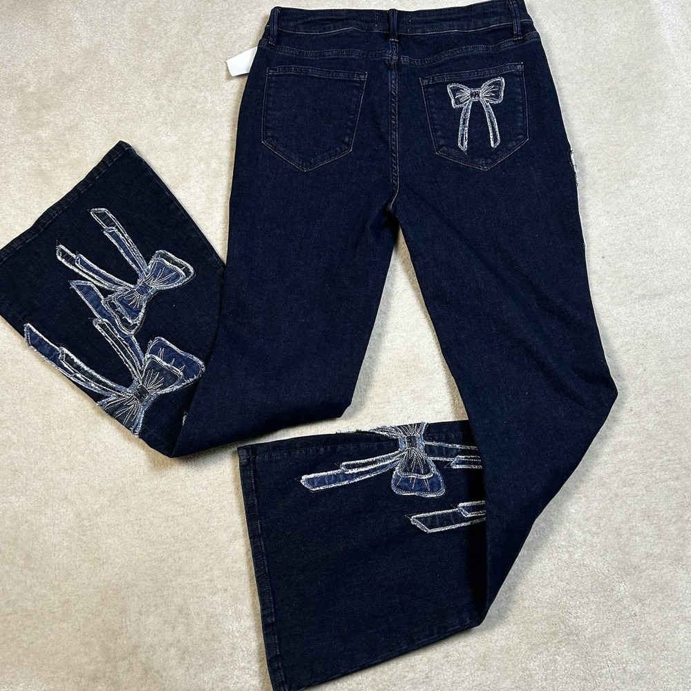 Driftwood Farrah Embroidered Flare Jeans Women's 28x32.5 Bows Denim Stretch - Picture 2 of 10